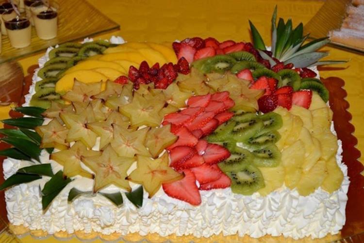 Torta alla Frutta per un dolce goloso e rinfrescante!