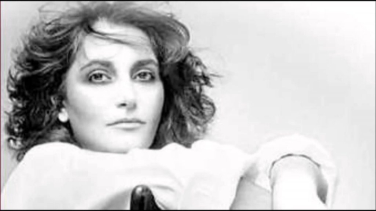 Mia Martini, ci manchi! Almeno tu nell'universo, la canzone dei sogni