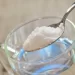 I vantaggi di bere tutti i giorni acqua e bicarbonato
