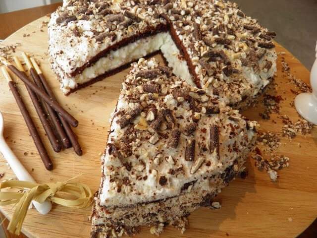 Torta al cacao e panna: una delizia di sapori e di gusto
