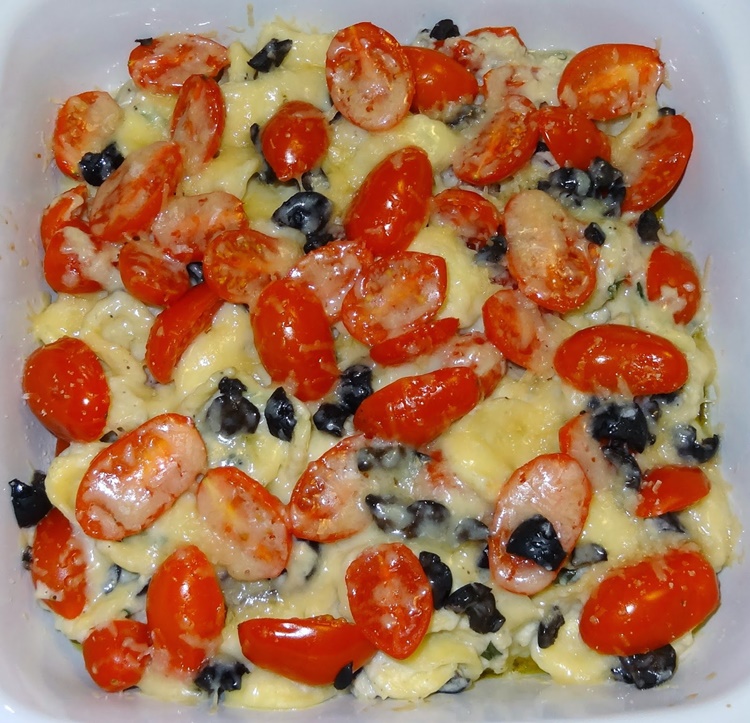Orecchiette con melanzane, olive e caprino