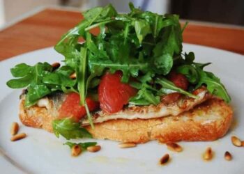 la-bruschetta-pinoli