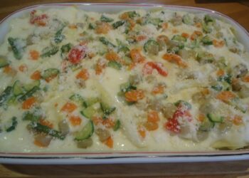 Lasagne Primavera al forno con verdure e scamorza