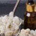 Olio essenziale di incenso: benefici contro il mal di testa, depressione e stress