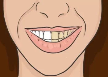 Se fate questo prima di lavarvi i denti