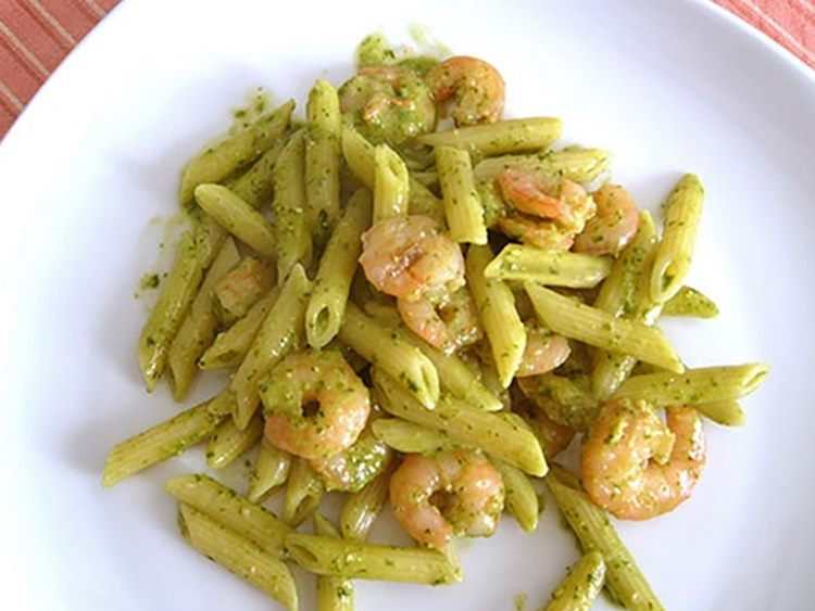 Pasta al pesto di pistacchio e gamberetti: ricetta completa