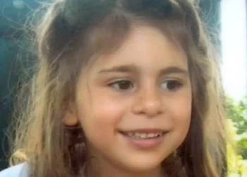 Guarita dal tumore sulla tomba della piccola Sara