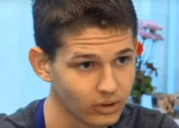 Muore per 20 minuti, si sveglia all’improvviso