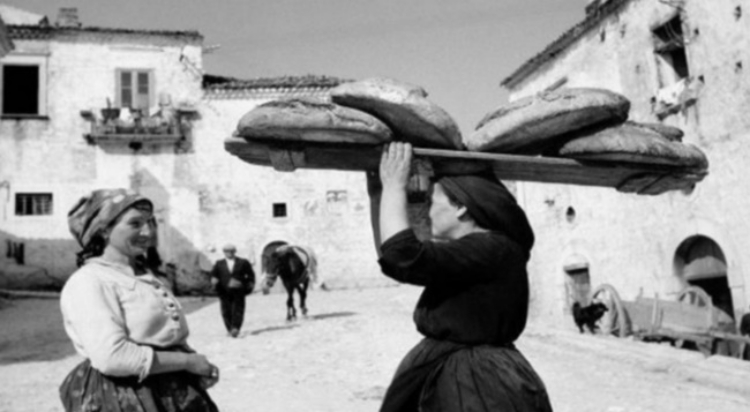 Il Pane della Nonna, forse qualcuno lo ricorda, durava dieci giorni