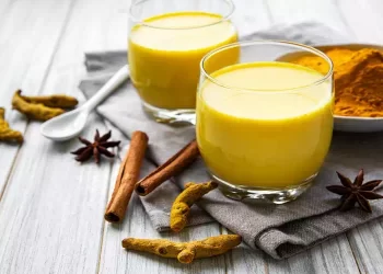 Latte D’oro: Come Preparare La Bevanda Alla Curcuma