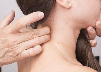 Stanchi e con dolori ovunque? Potresti soffrire di fibromialgia. Ma cos'è?