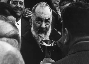 "Jetta li picocc" disse Padre Pio e il miracolo avvenne
