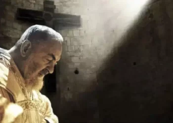 Le 12 tremende Profezie di Padre Pio