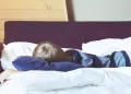 Mettere i figli a letto presto fa bene alla salute