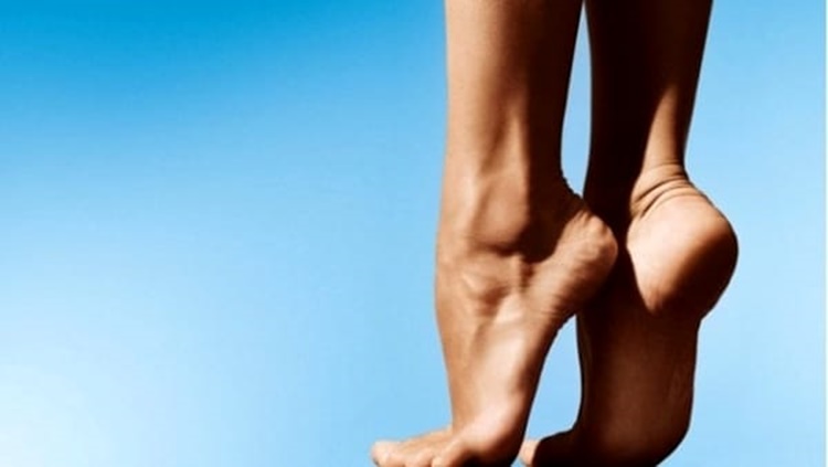 Le donne alte vivono più a lungo. Ecco perché le spilungone campano di più