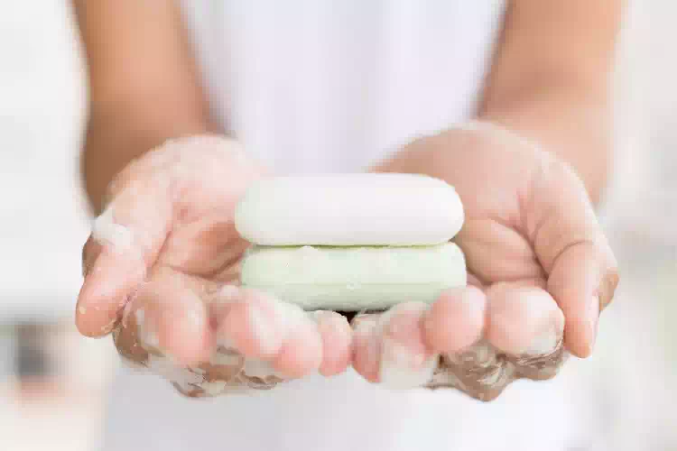 Saponetta per lavarsi le mani