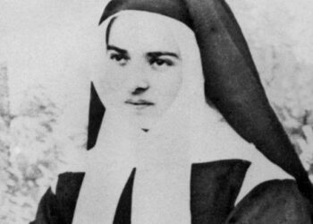 Santa Bernadette di Lourdes le tappe dell'itinerario delle reliquie in Italia