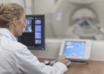 Tumore Cause: non ci ammaliamo per caso o per sfortuna