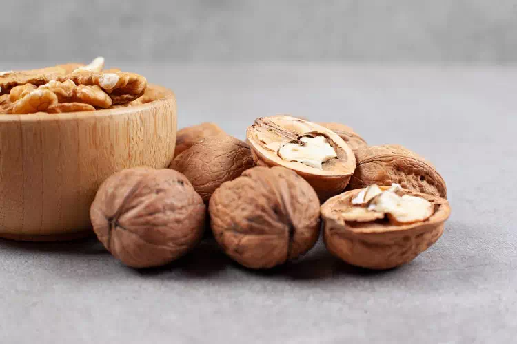 Mangiare le noci: quali sono i benefici