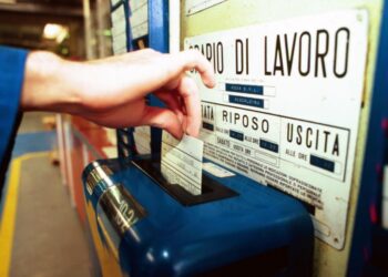 Il Part Time involontario è una delle piaghe del nostro secolo: molti hanno accettato orari di lavoro e stipendi dimezzati.