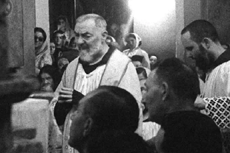 Corpo di Padre Pio: l'importante testimonianza del fotografo
