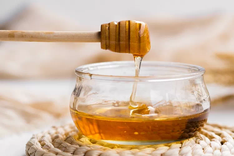 Mangiare miele: ecco cosa accade al tuo organismo