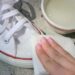 Trucchi per sbiancare le scarpe: ecco come riportarle al bianco naturale!