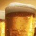 Bere birra fa bene o male: ecco come aiuta a prevenire l'osteoporosi