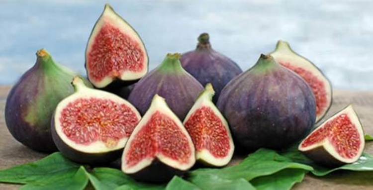 Frutta benefici per la salute: dà energia e previene i dolori alle ossa