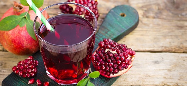 Succo di melograno è la bevanda dell'autunno: come prepararlo
