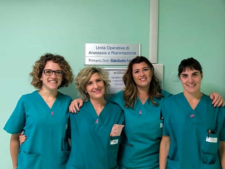 Combatte due tumori, si licenzia e torna a studiare
