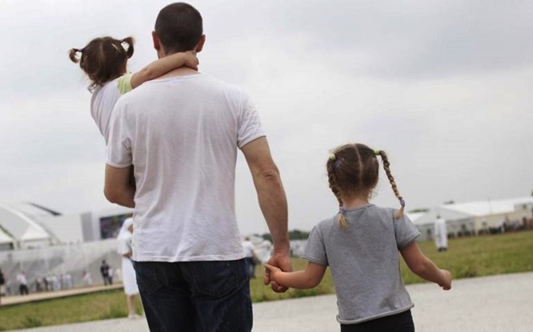 Padri separati, il dolore silenzioso: le difficoltà, mancanza e allontanamento