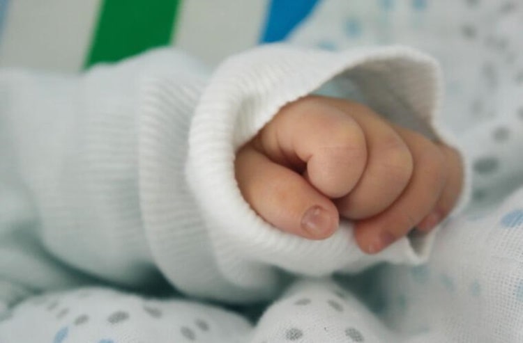 Dio e il bambino in apnea alla nascita: il loro incontro