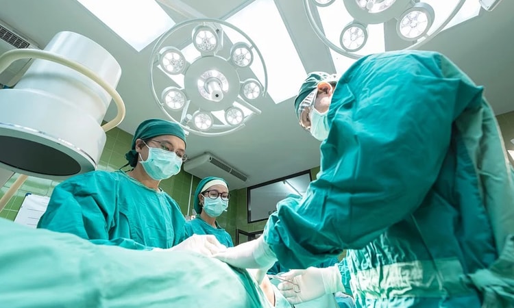 Ricostruito il cuore di una bambina di 21 mesi a Genova-min