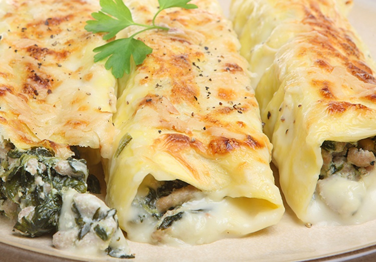 Crespelle ricotta e spinaci: primo piatto semplice e gustoso