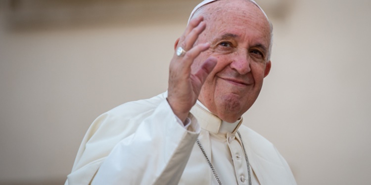 I 10 consigli di Papa Francesco per vivere una vita felice