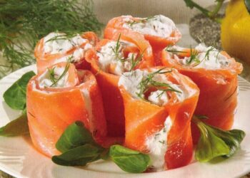 Involtini di Salmone Affumicato: un ricco antipasto