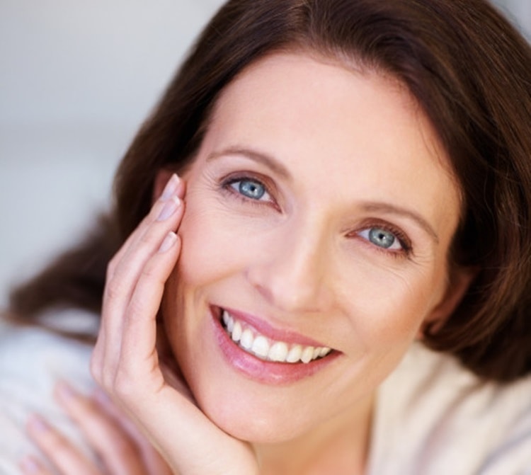 La menopausa precoce, cause sintomi e prevenzione