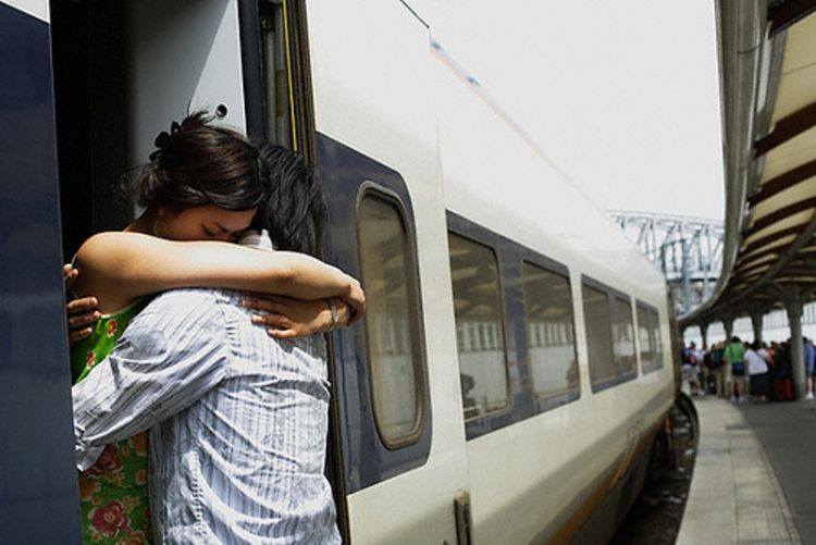 Relazione a distanza: viverla è difficile e non è per tutti, ma solo per chi ama davvero