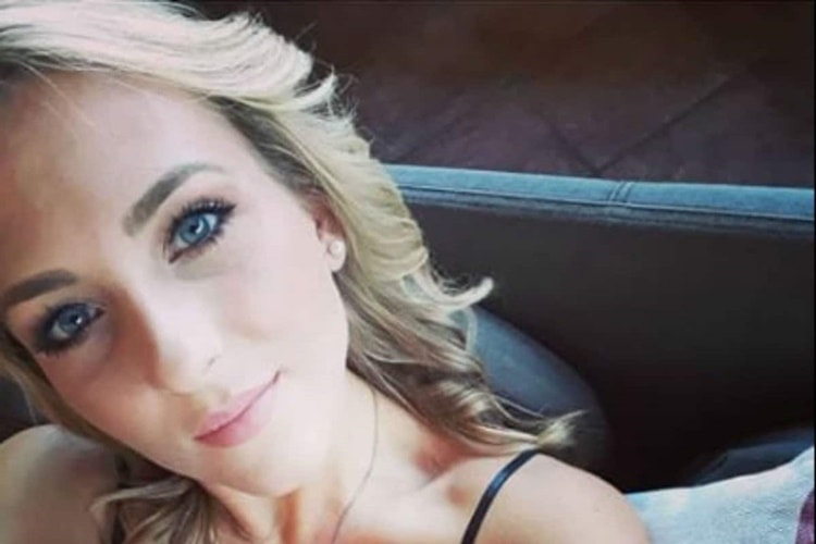angelo custode salva Angela Grignano, la ballerina dopo l'esplosione torna a camminare