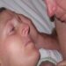 bambino-dichiarato-morto-l’abbraccio