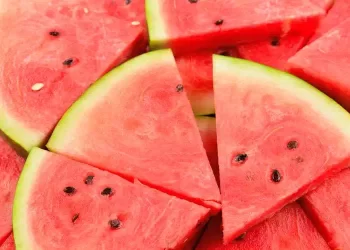 Dieta estiva: ecco come perdere 8 kg in un mese