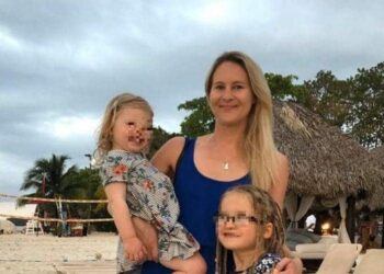 Giovane mamma morta per un tumore all'intestino