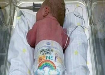 Papà fa nascere il figlio