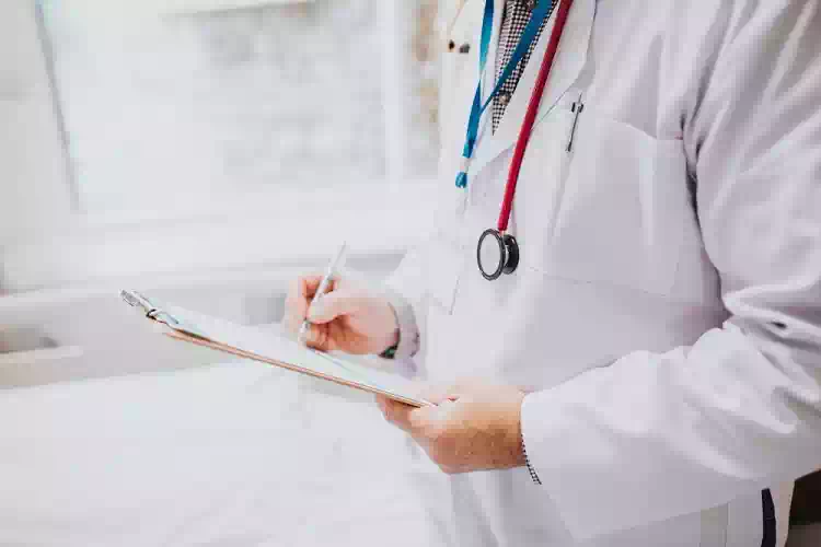 Colonscopia in ambulatorio e senza anestesia