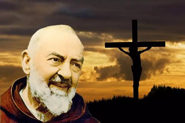 Preghiera a Padre Pio da Pietrelcina