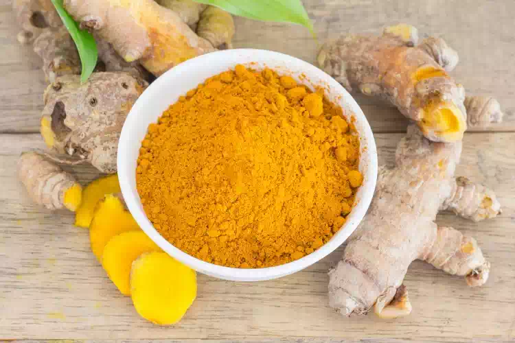 Curcuma amica della tua bellezza, ecco 3 ricette