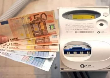 bolletta luce e gas prezzo scenderà