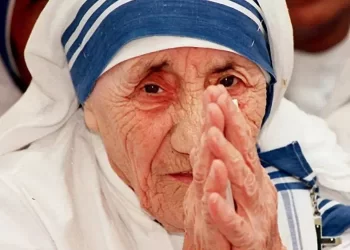 Veneriamo Maria Teresa di Calcutta, la potente preghiera per chiedere una grazia