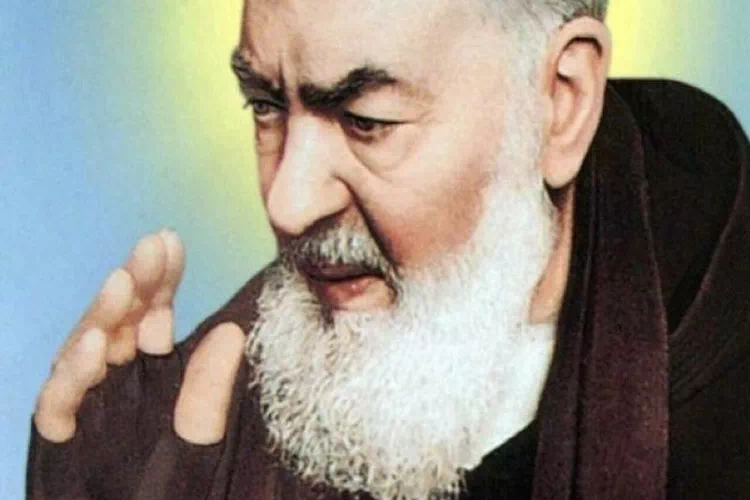 Il guanto di Padre Pio